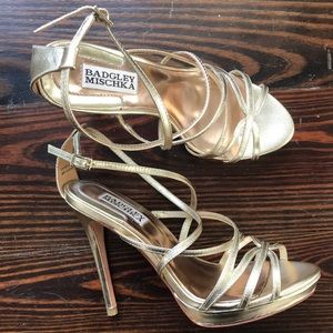 Badgley Mischka Adonis II Platform Sandal Platino